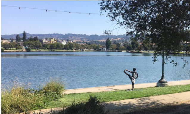 Oakland, awash with COVID-19, struggles to keep people away from popular Lake Merritt